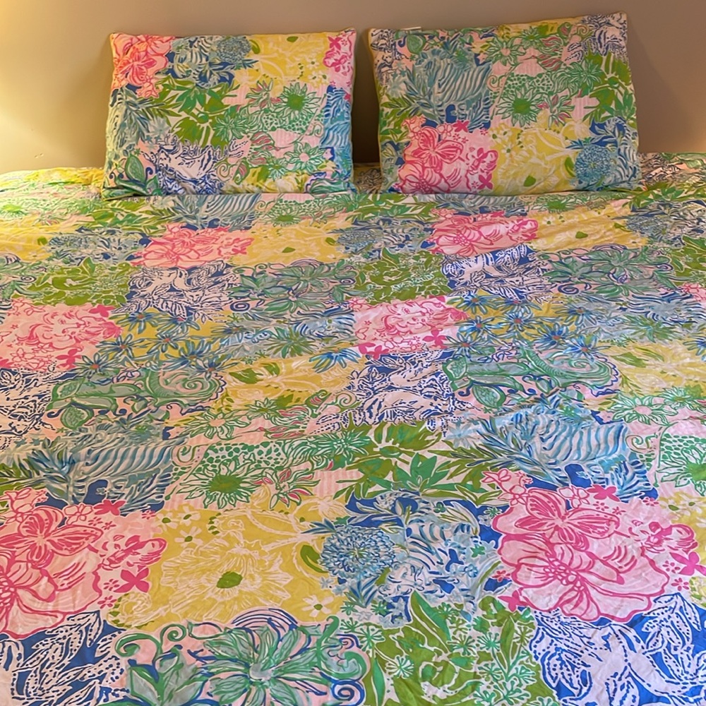Lilly Pulitzer for Pottery Barn  Full / Queen Comforter Set  Cheek to Cheek